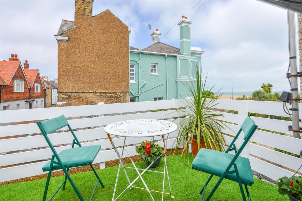 The Coach House2.jpg