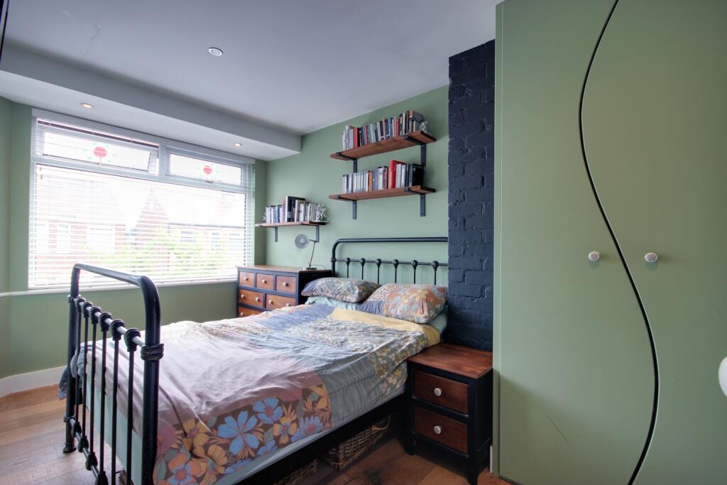 1 Bed 2A