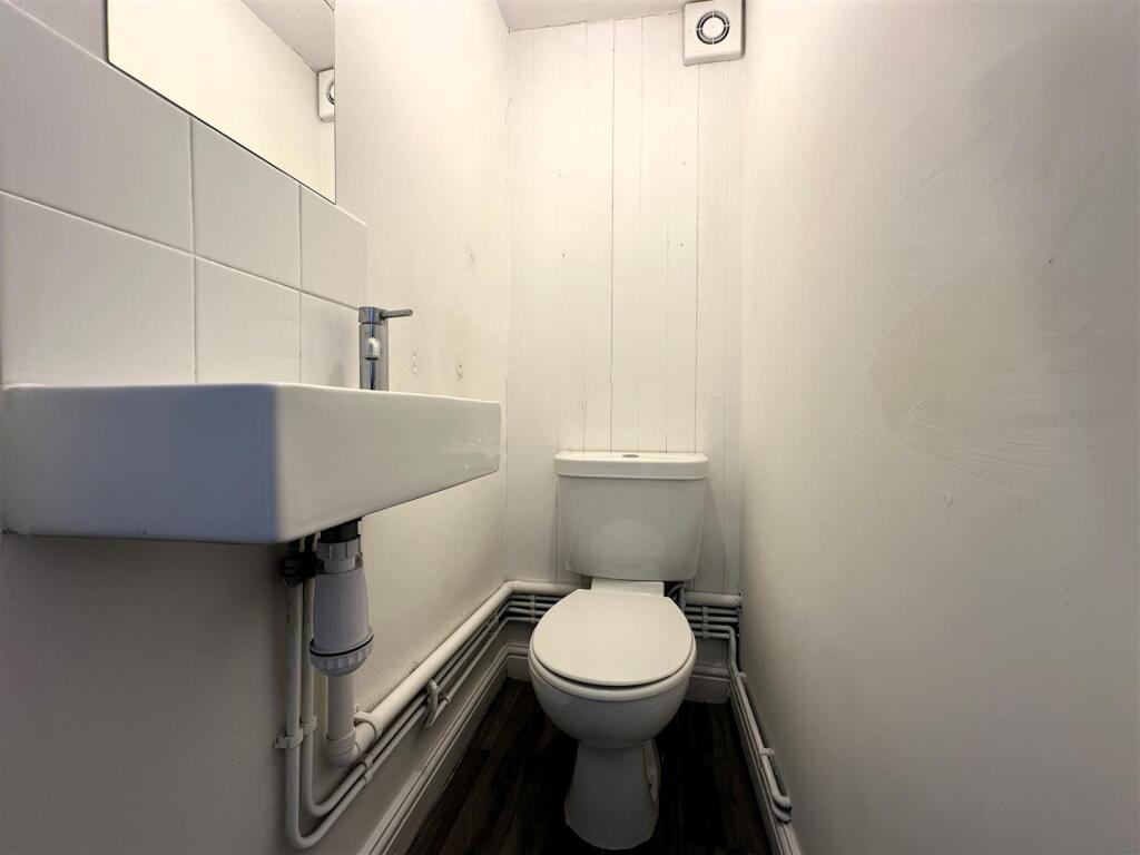 WC.jpg