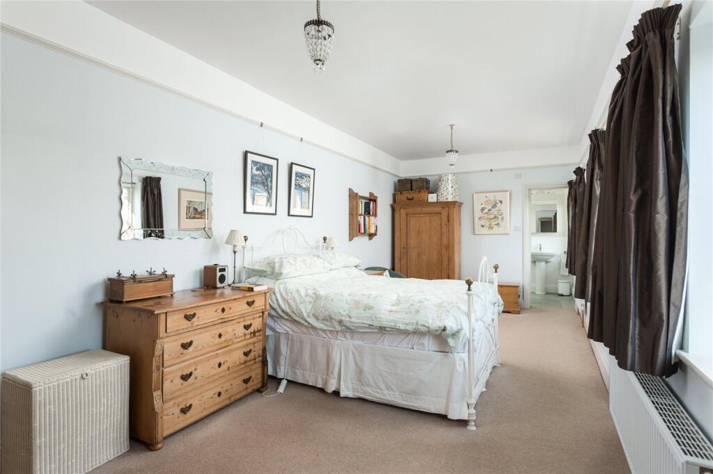 Principal Bedroom