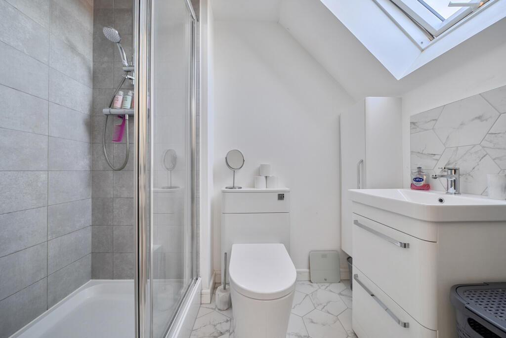 1384989-11-69270d...