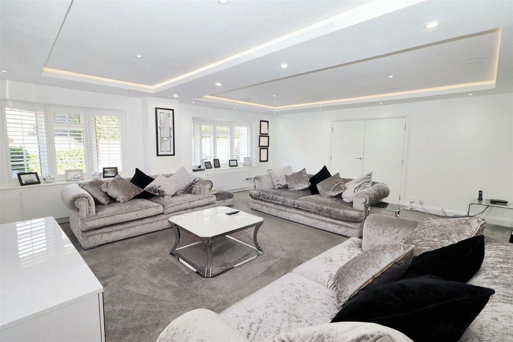 lounge2.png