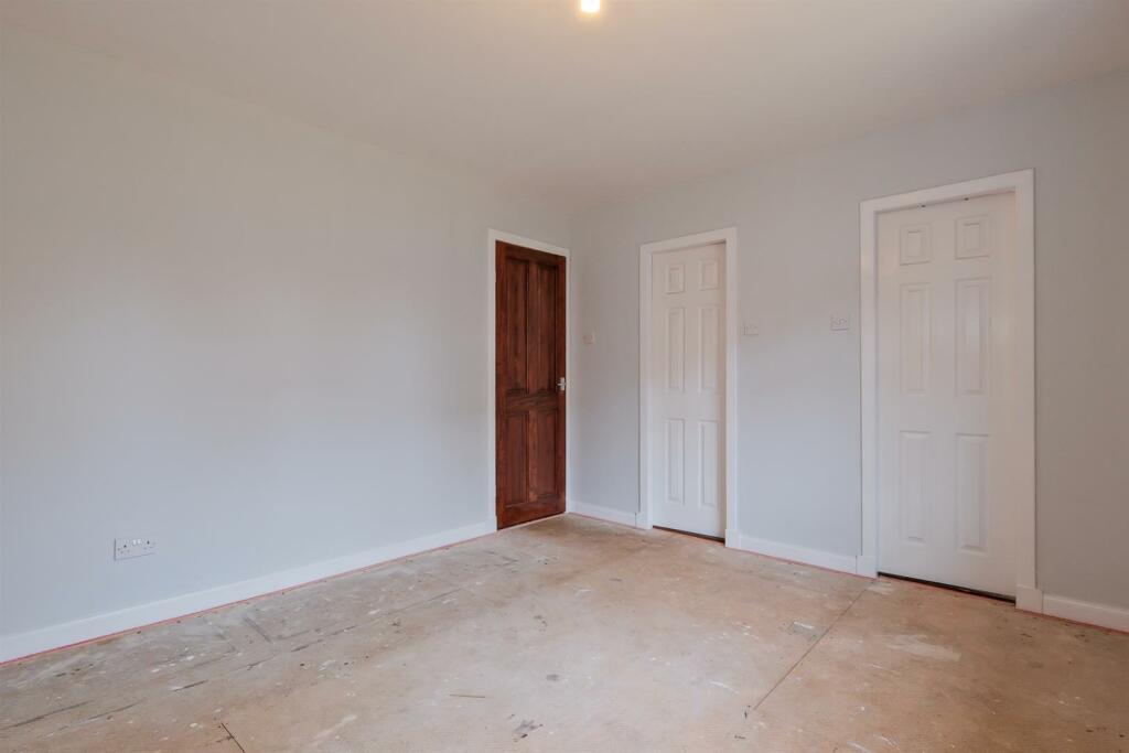 032-371 New Edinburgh Road Bellshill, ML4 3HH.jpg