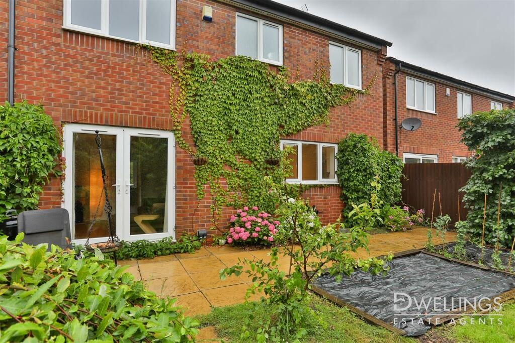DWELEST- 28 Orwell Road, DE65 5LR - 005.jpg