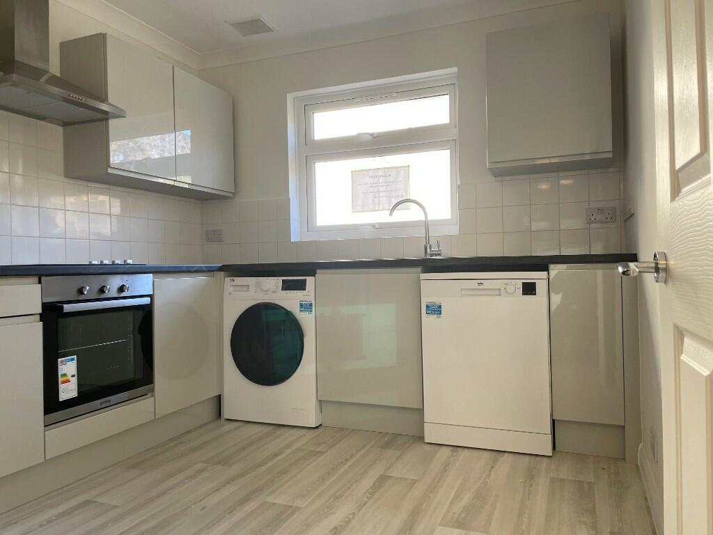 Hollin Court, Crawley, West Sussex, RH10
