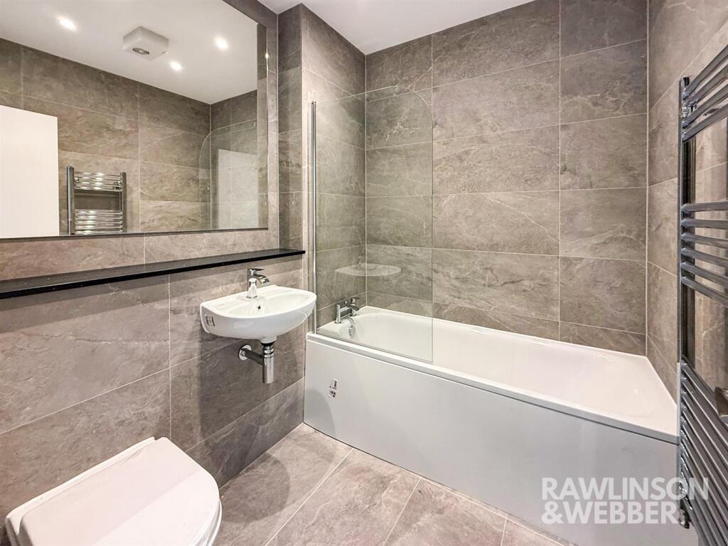 WhatsApp Image 2025-06-23 at 15.51.13.jpg