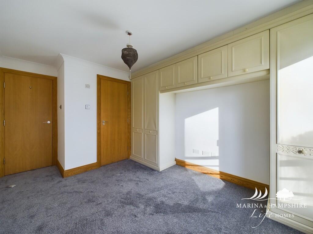 CAM03691G0-PR0028...