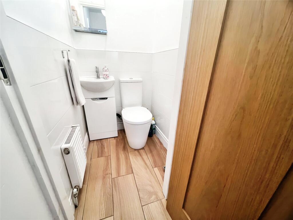 Guest Cloakroom