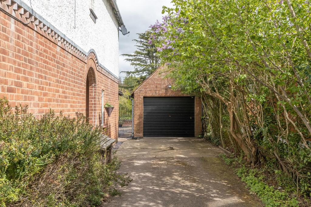 219 Hillmorton Road, Rugby