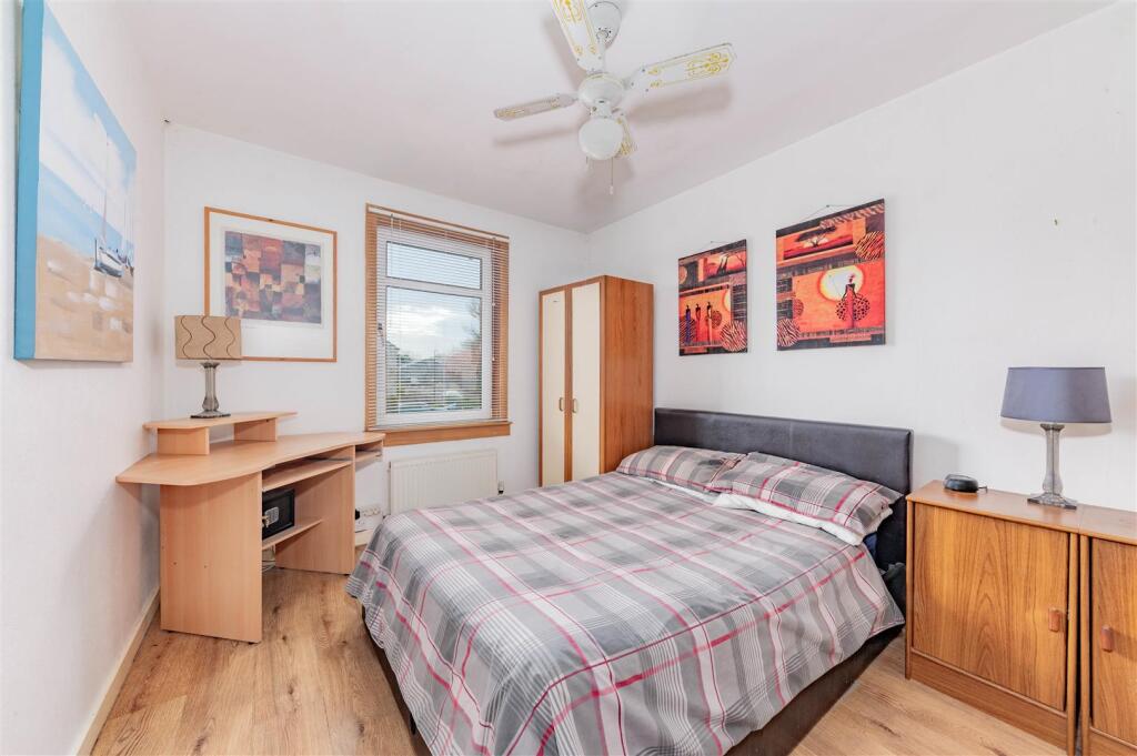 34 Balerno Street Dundee-6.JPG