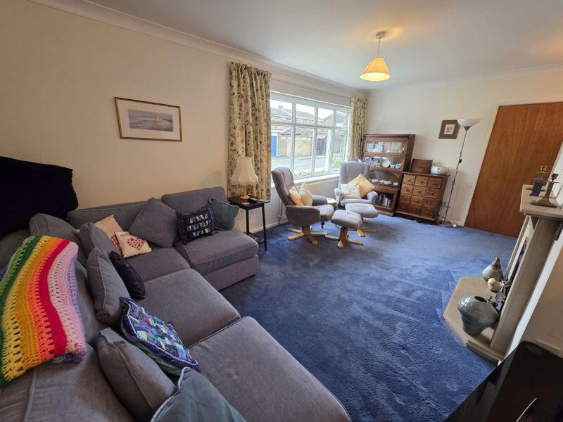 Lounge Additional Image