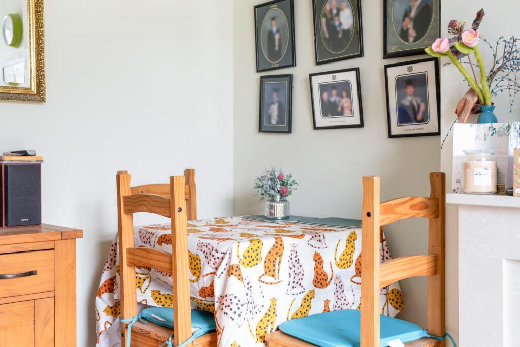 NEWBURY GARDENS (12).jpg