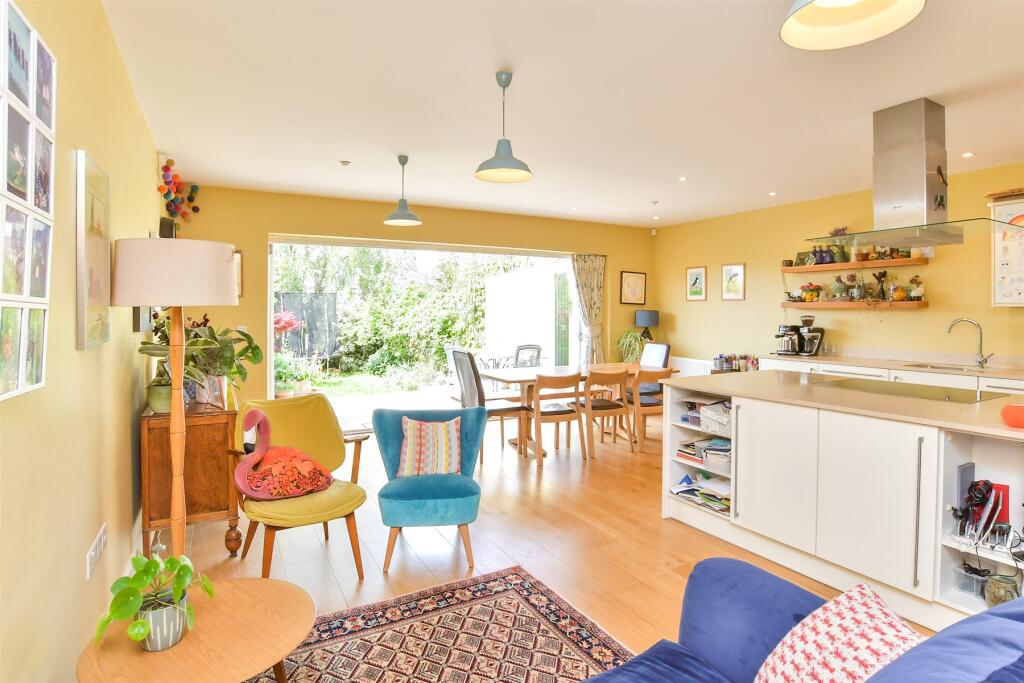 Kitchen/ Diner