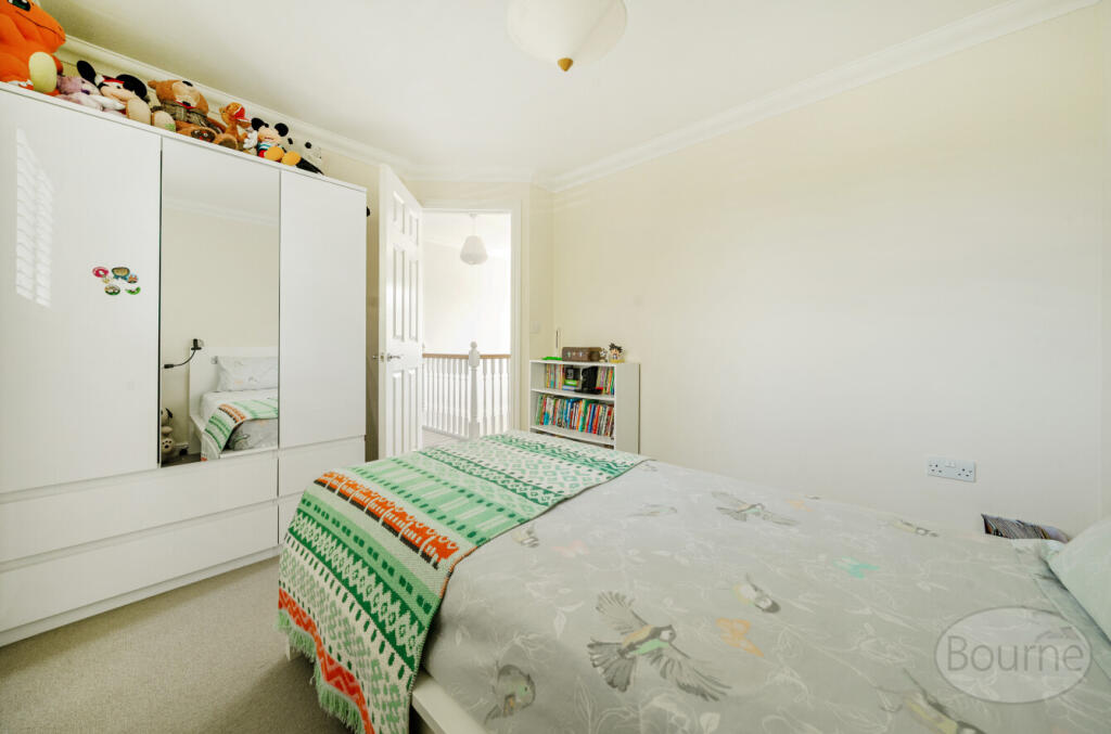 d6bb9c8c-9477-442...