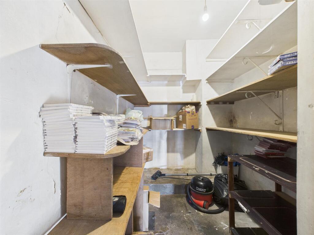 13 - Mixed Use Staple Hill.jpg