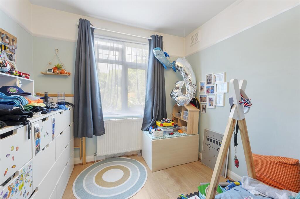 3 Brockham Close,8.jpg