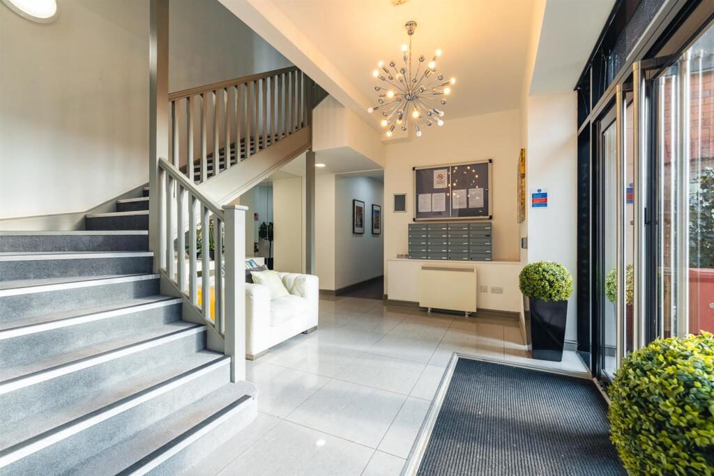 18 Mostyn House-58.jpg