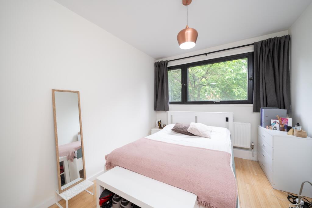 Second bedroom