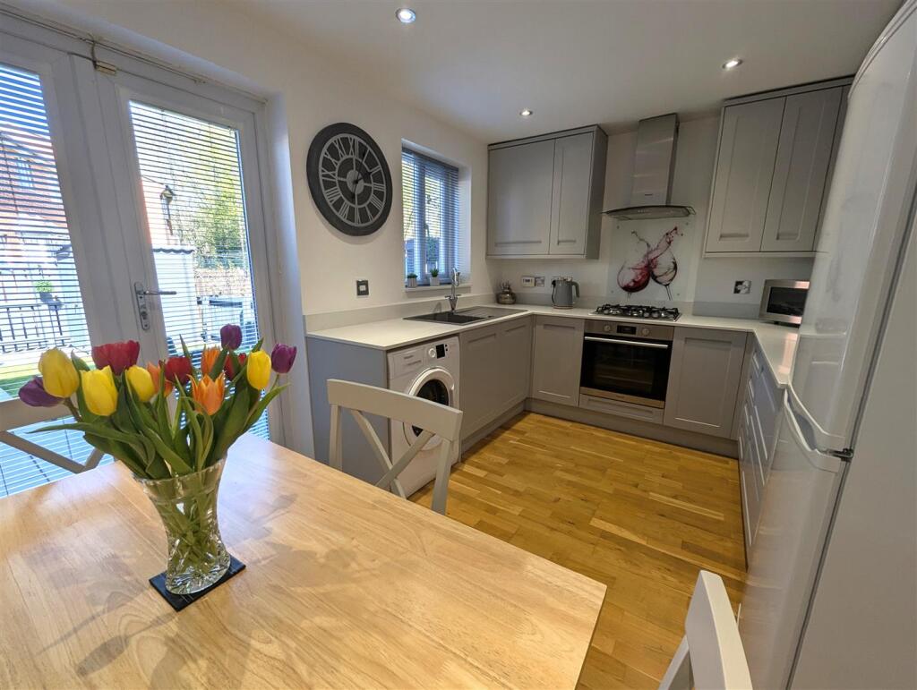 Kitchen/Breakfast Room