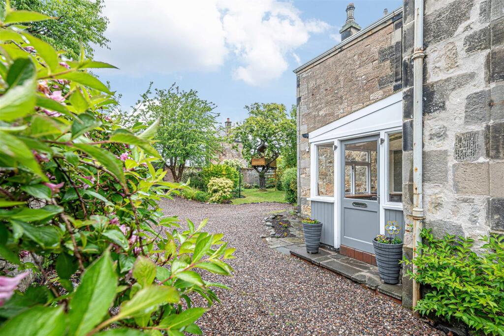 untitled (2 of 1).JPG