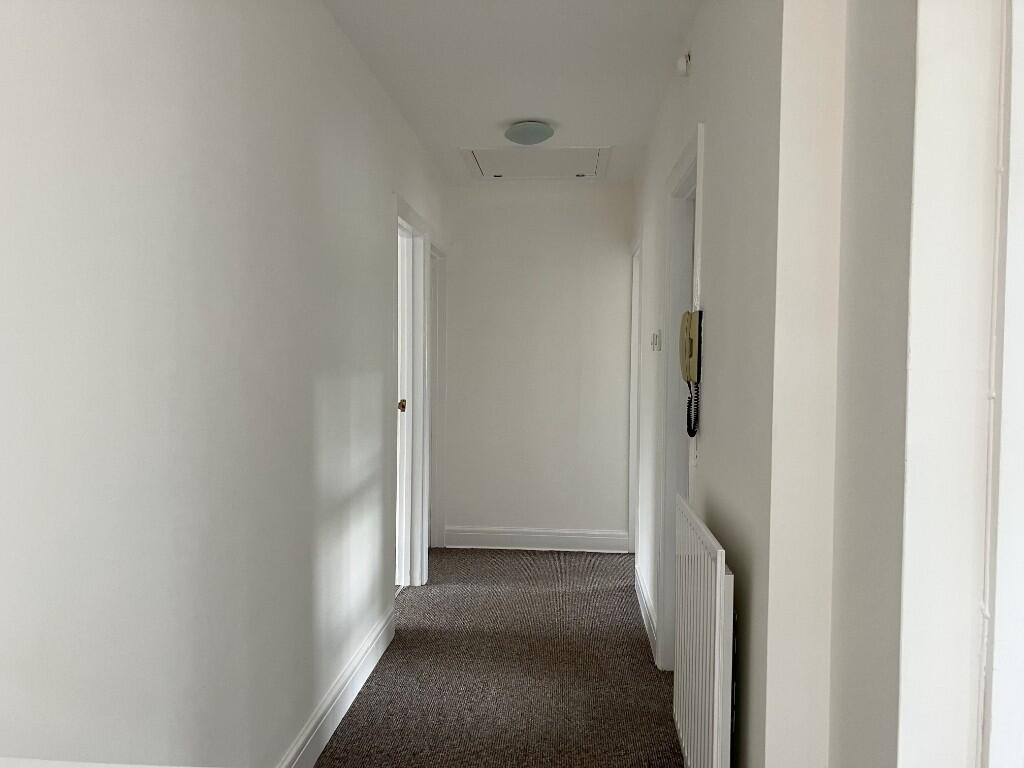 1B Coryton Rise