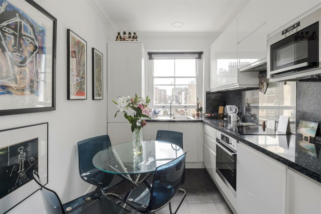 kitchen-2.jpg