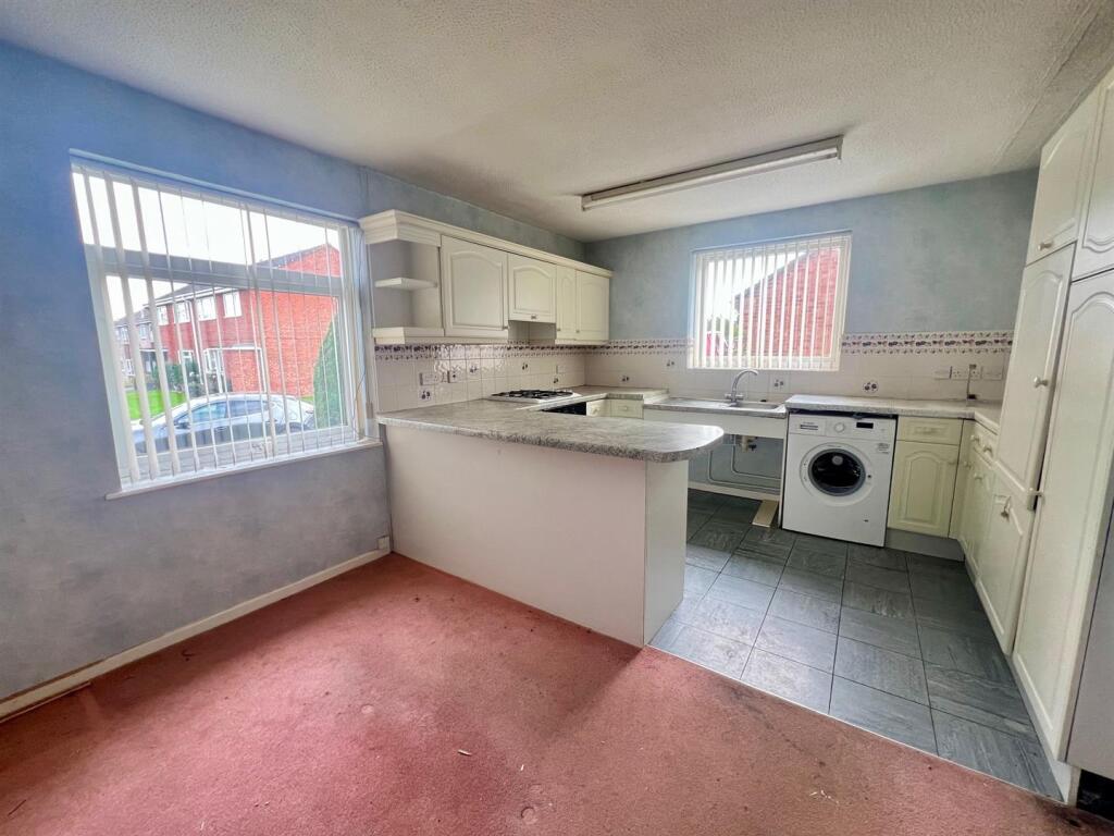 Kitchen Dining Room.jpg