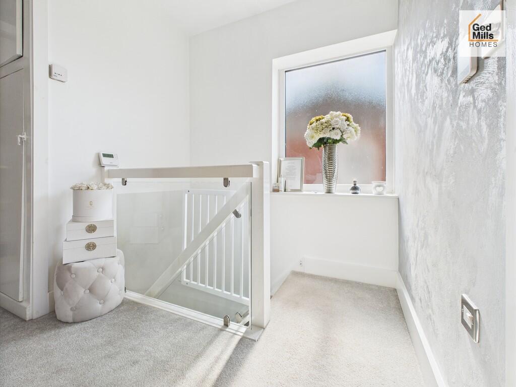 CAM04261G0-PR0061...