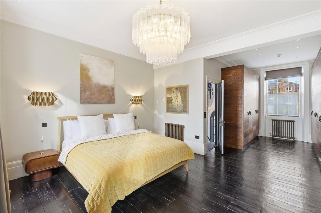 Principal Bedroom