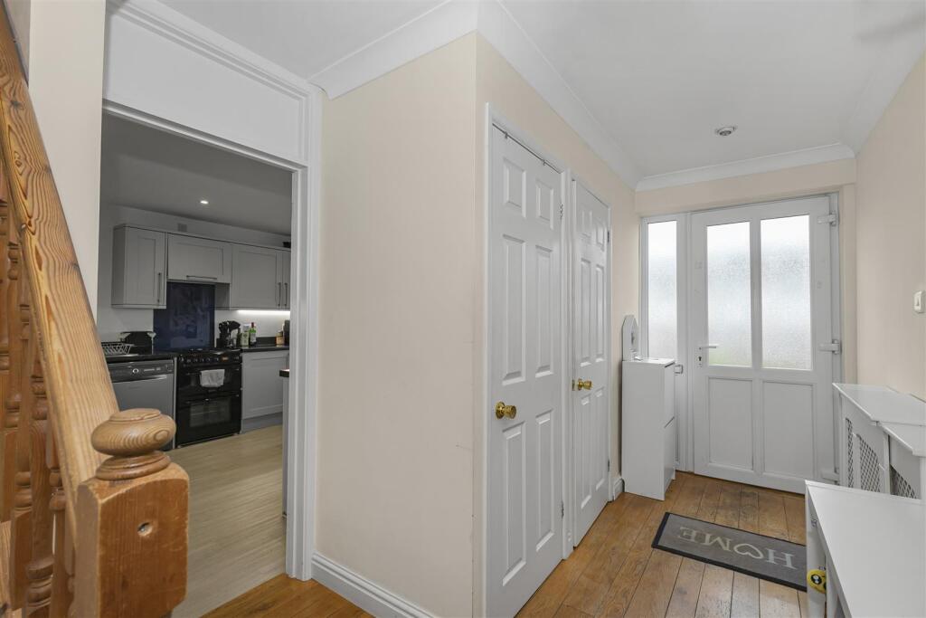 Entrance Hallway.jpg