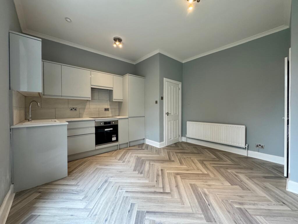 Living/Kitchen.