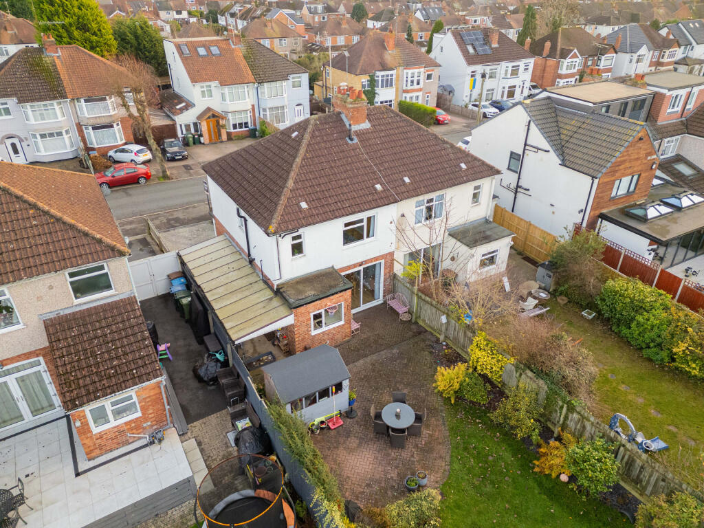 Wainbody Ave South 0051