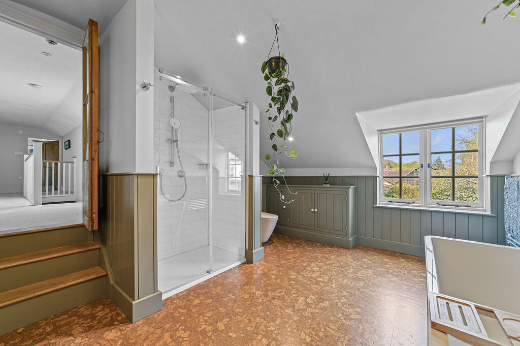 PT-DB(LH)-PeytonH...