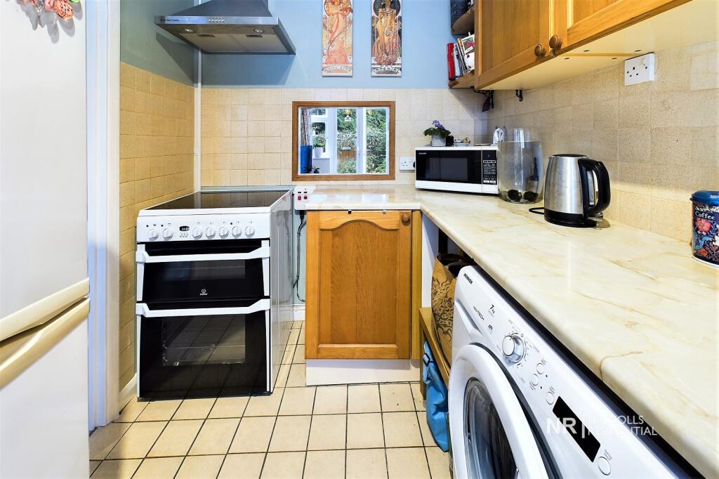 Kitchen Area x