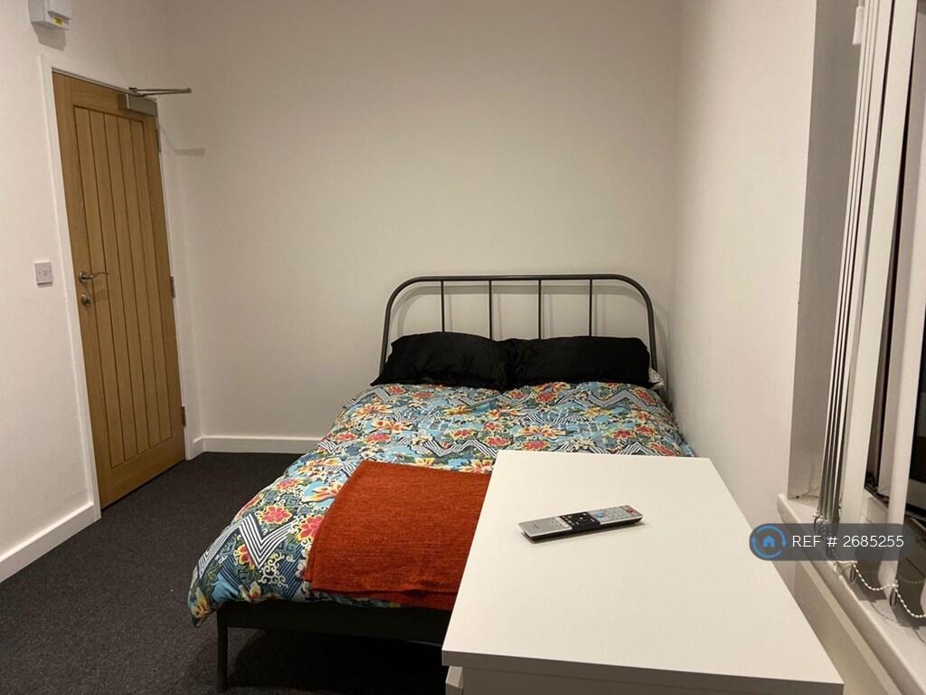 Room 4
