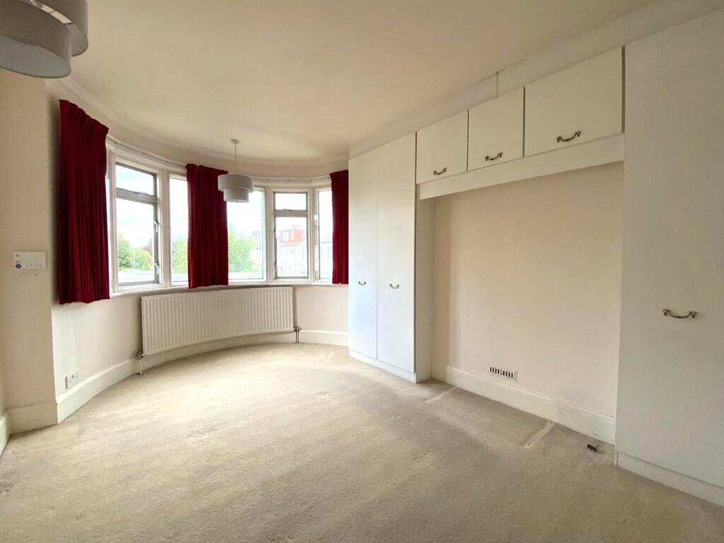 1st bedroom 1