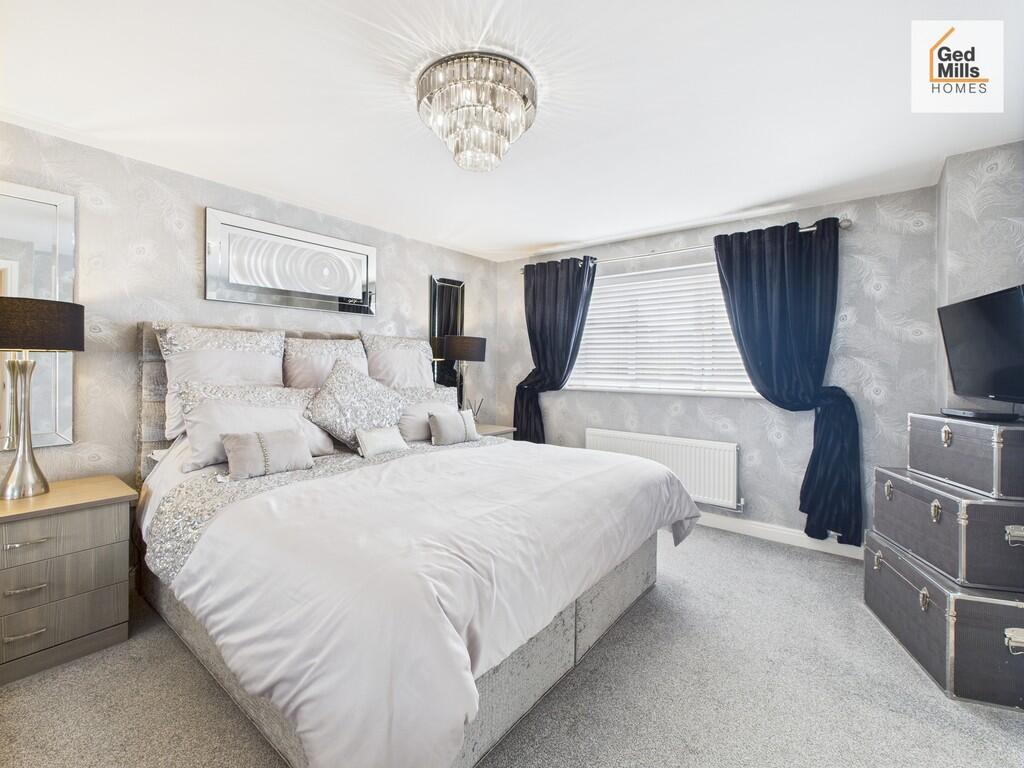 CAM04261G0-PR0070...