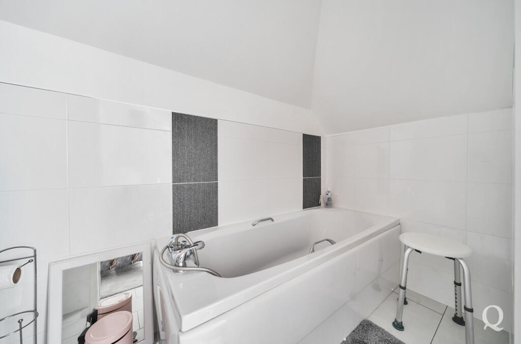 41ef5dde-0847-435...