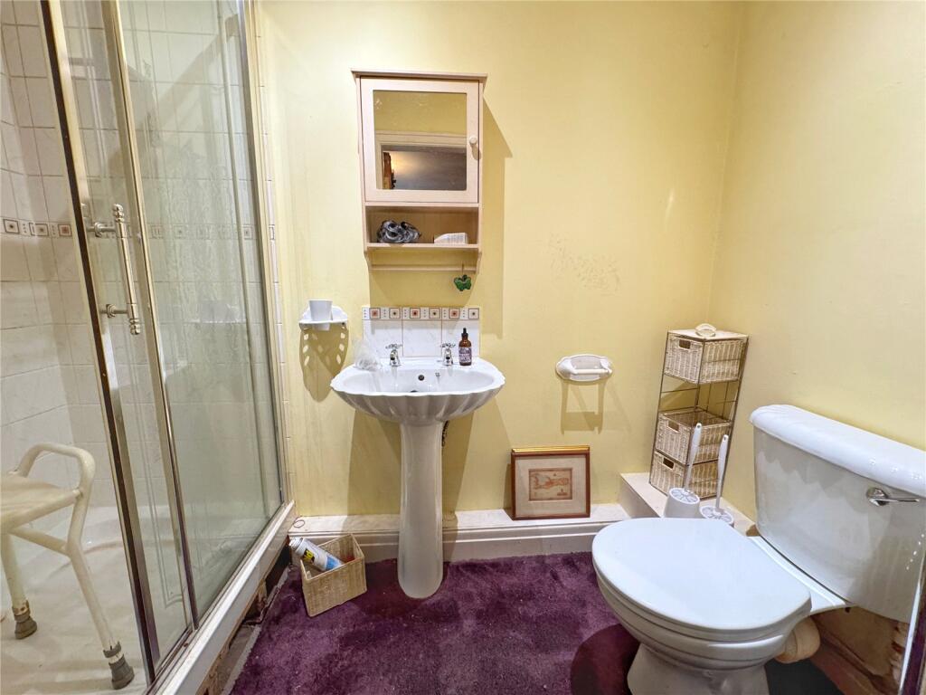 En-Suite Shower Room