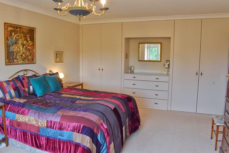bed 1