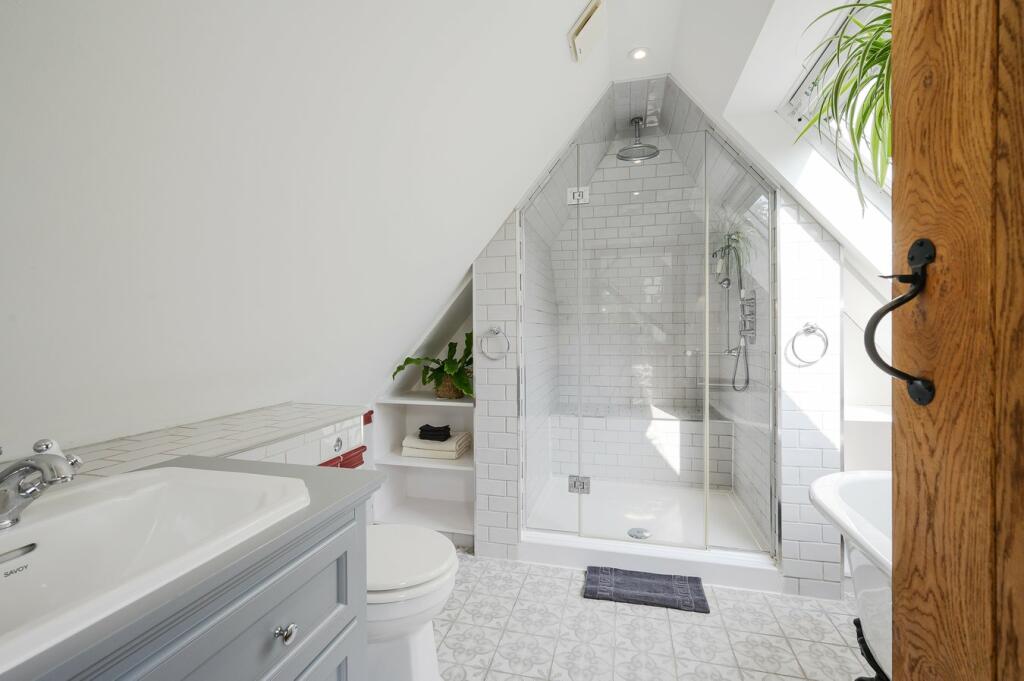Top Floor Bathroom