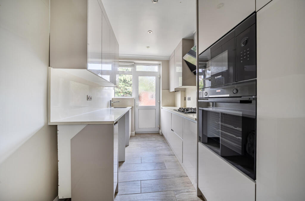 1358536-8-68d2a87...