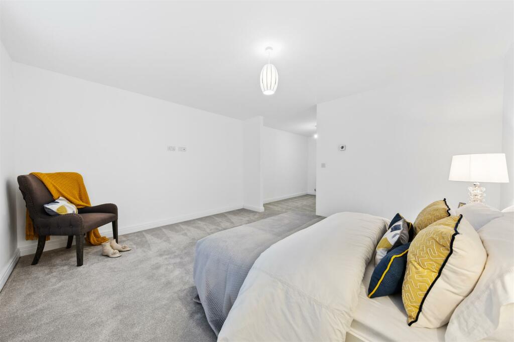 Plot20WoolfGroveWeb27.jpg