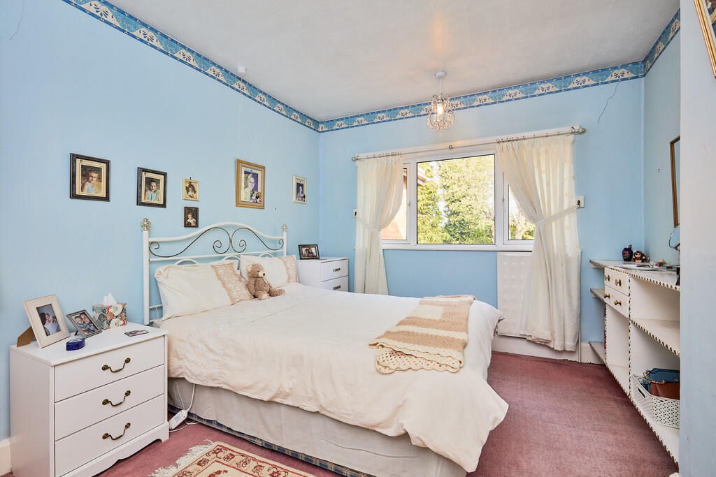 Edward Knight 202...