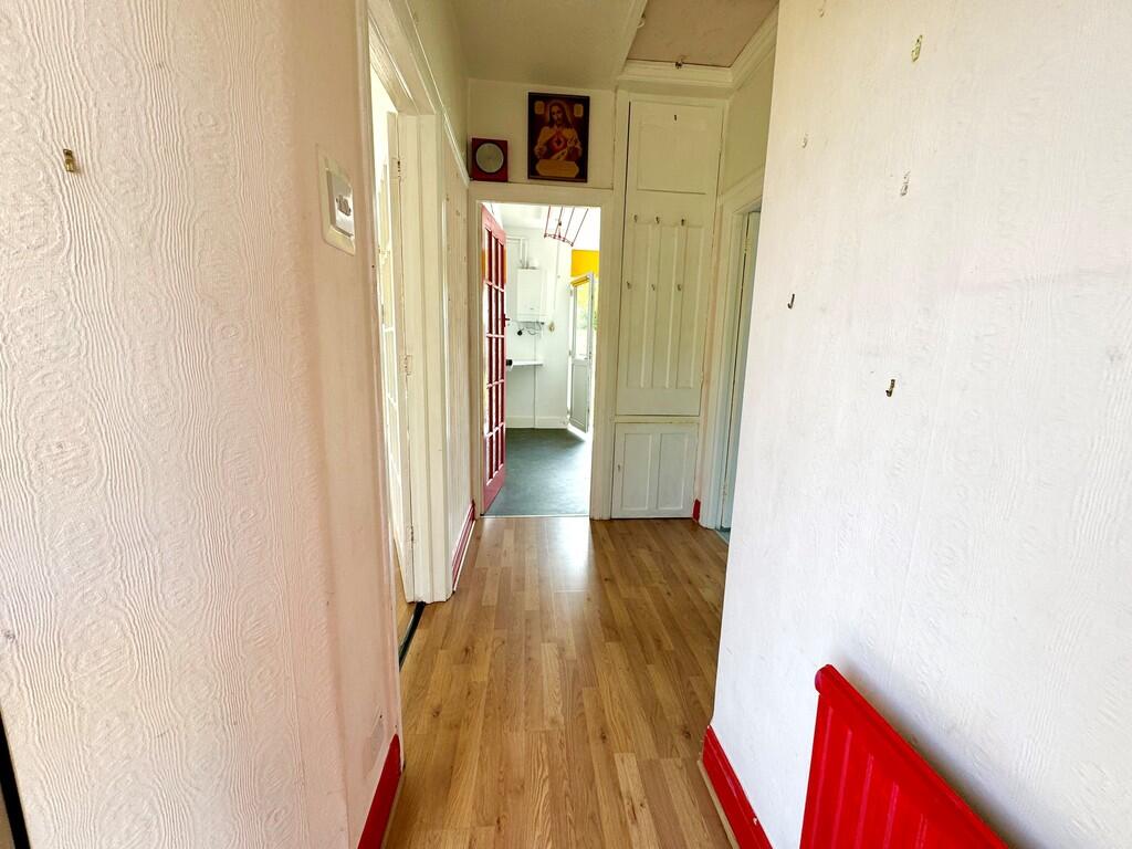 34 Oakengrange Dr...