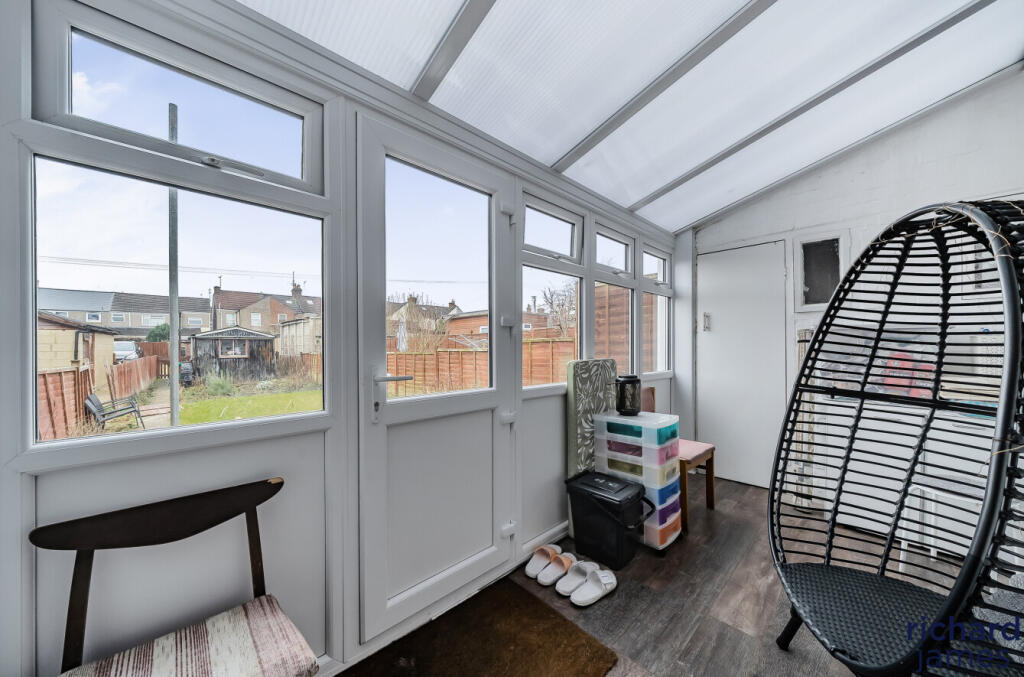 90a34c958821434698cb927cffb0550c