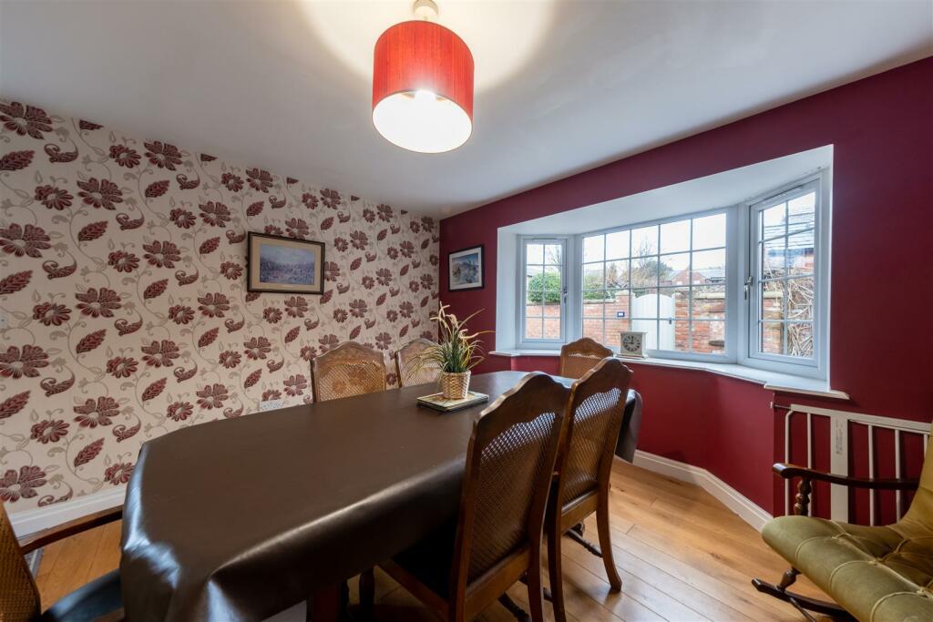 26A Forest Road-010.jpg