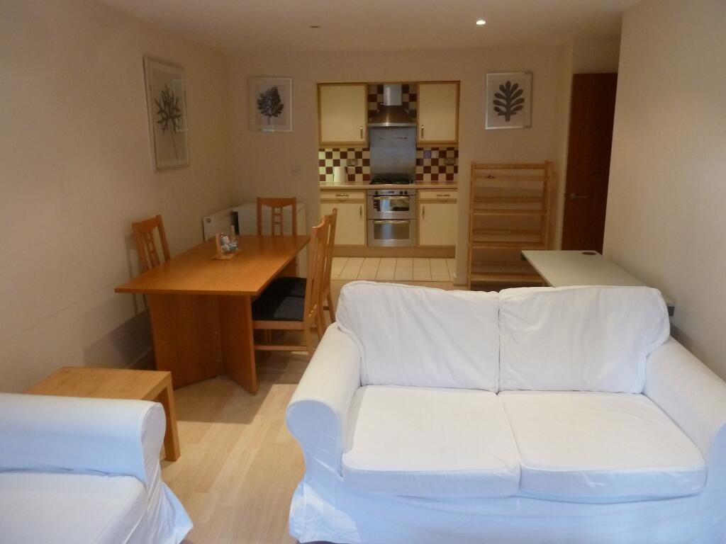 Lounge/Kitchen