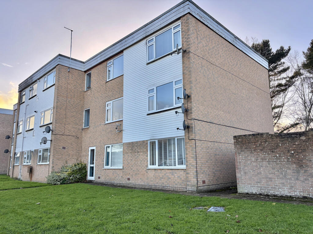Freshwater Drive, Poole, BH15 4
