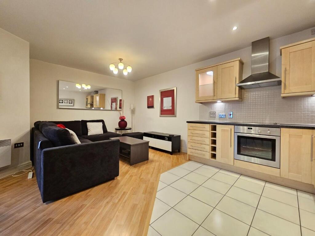 Living Dining Kitchen 2